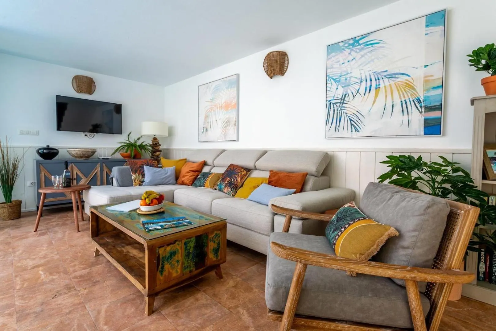 The Beach House - Central Location - Private Plunge Pool - Roof Terrace - 100M To Beach Costa Teguise Holiday home