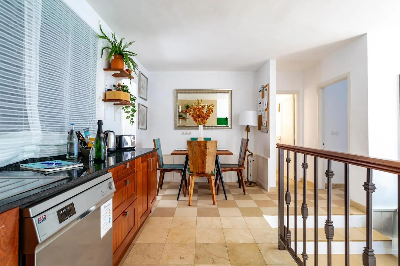 The Beach House - Central Location - Private Plunge Pool - Roof Terrace - 100M To Beach Costa Teguise